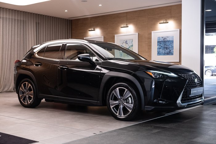 2024 Lexus UX300E Sports Luxury 71.4 kWh Li-ion batt Automatic SUV