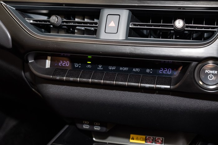 2024 Lexus UX300E Sports Luxury 71.4 kWh Li-ion batt Automatic SUV