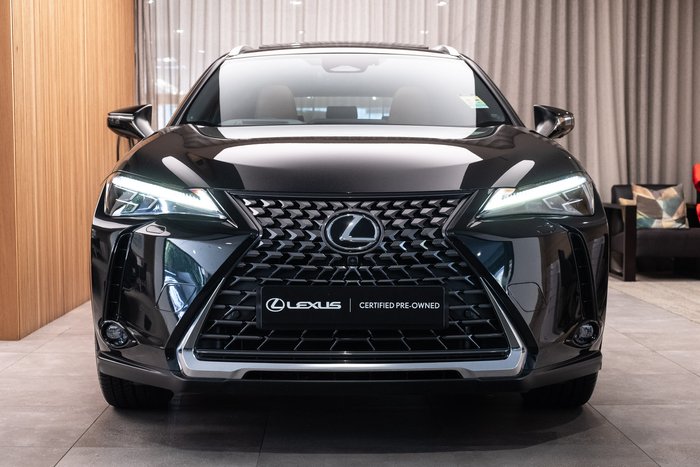 2024 Lexus UX300E Sports Luxury 71.4 kWh Li-ion batt Automatic SUV