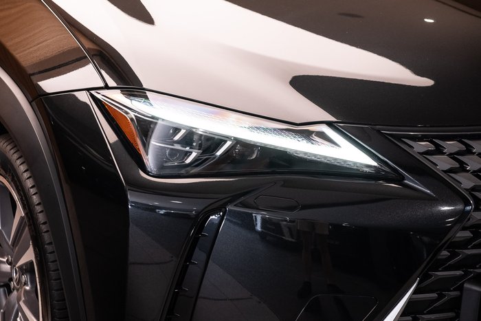 2024 Lexus UX300E Sports Luxury 71.4 kWh Li-ion batt Automatic SUV