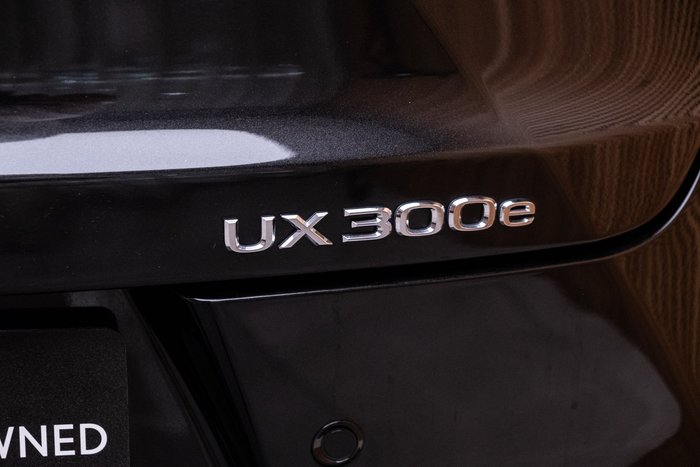 2024 Lexus UX300E Sports Luxury 71.4 kWh Li-ion batt Automatic SUV