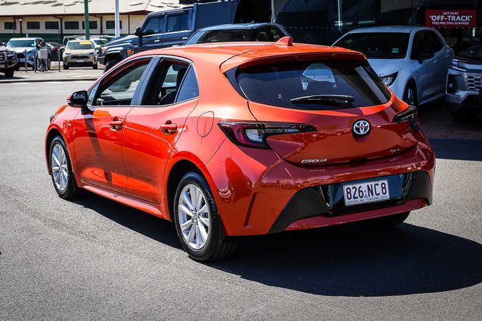 2025 Toyota COROLLA SX