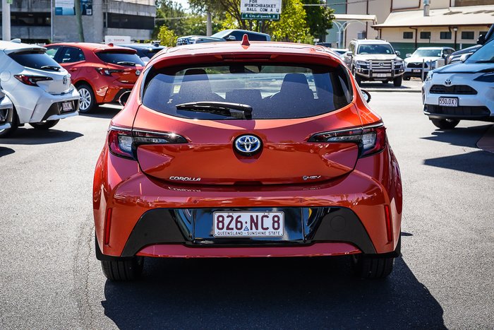 2025 Toyota COROLLA SX