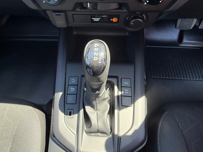 2025 Isuzu D-MAX X-RIDER