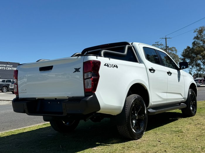 2025 Isuzu D-MAX X-RIDER