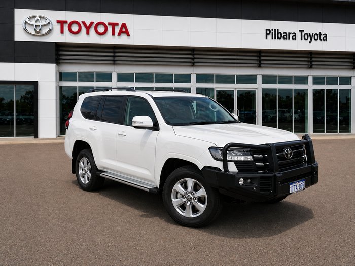 2024 Toyota LANDCRUISER GXL