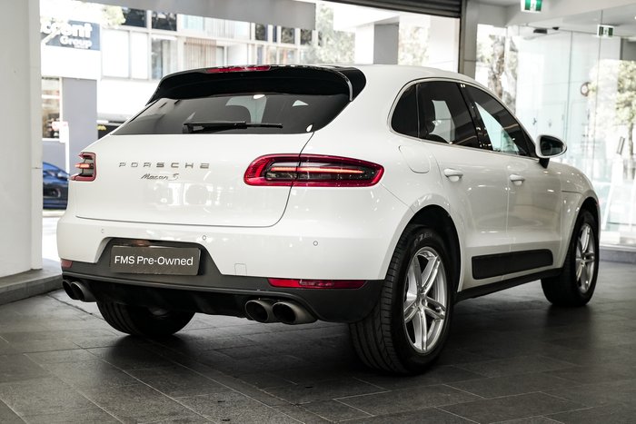 2016 Porsche Macan S