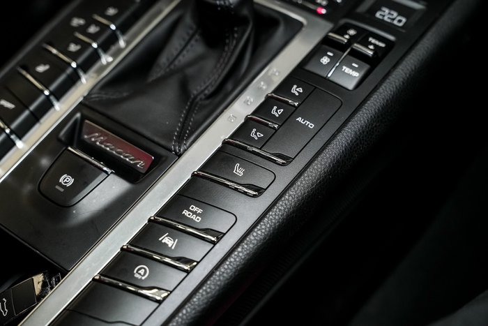 2016 Porsche Macan S