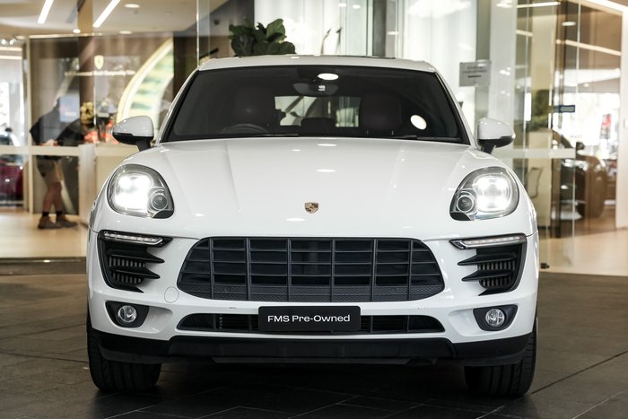 2016 Porsche Macan S
