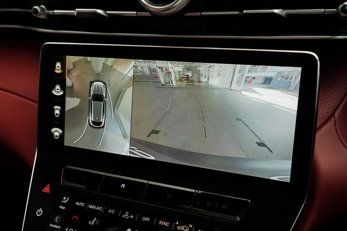 2025 Maserati Grecale Modena