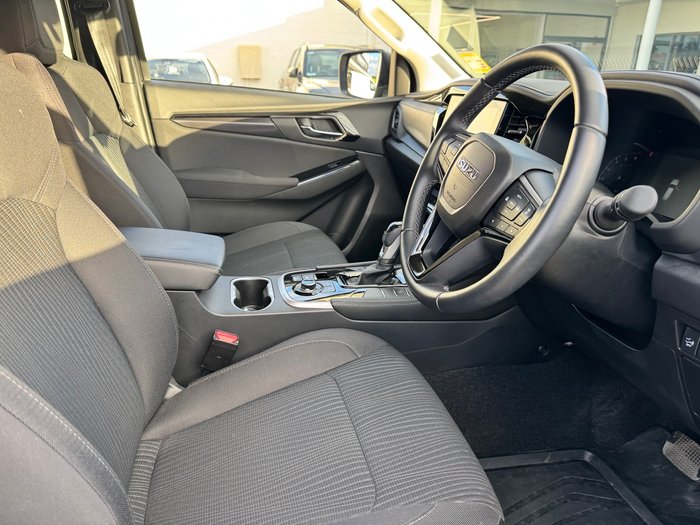 2025 ISUZU MU-X LS-U