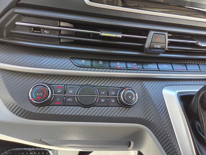 2023 LDV DELIVER 9 LWB HR AUTO OPT WHITE