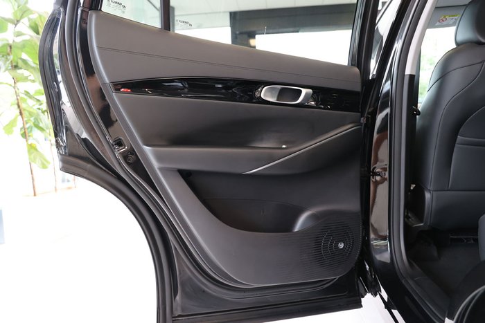 2026 Geely Starray Em-i