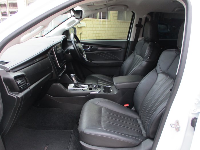 2023 Isuzu MU-X LS-T MY23 White