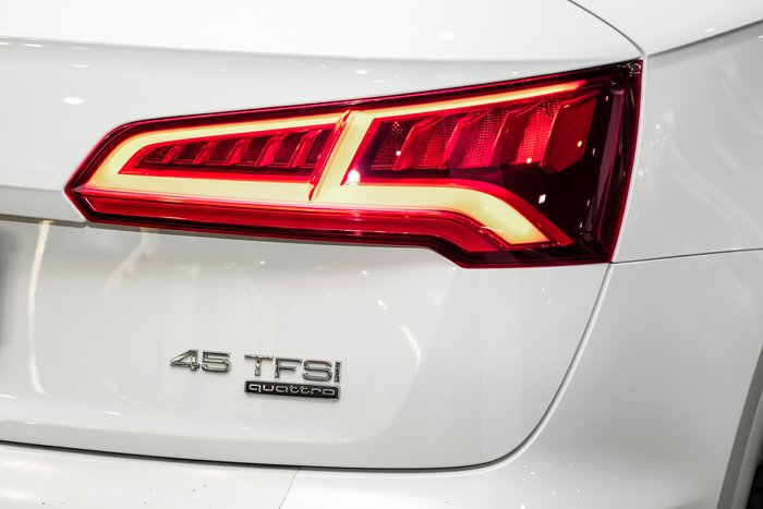 2019 Audi Q5 45 TFSI sport