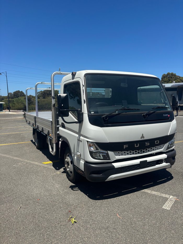 2025 Fuso CANTER 515