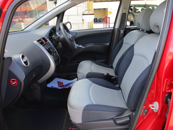 2005 Mitsubishi Colt LS RG Red