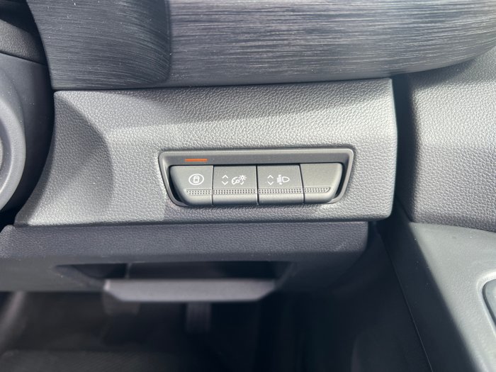 2026 Renault Trafic MY26 SWB Premium