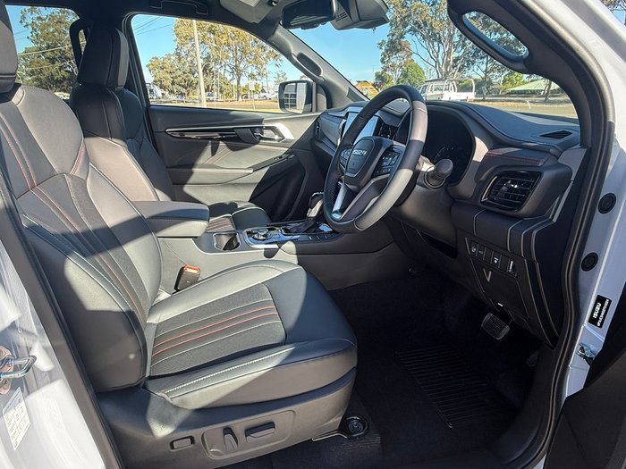 2025 Isuzu MU-X X-TERRAIN