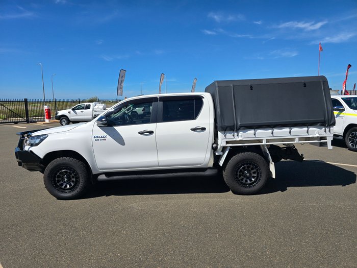2021 Toyota Hilux SR White