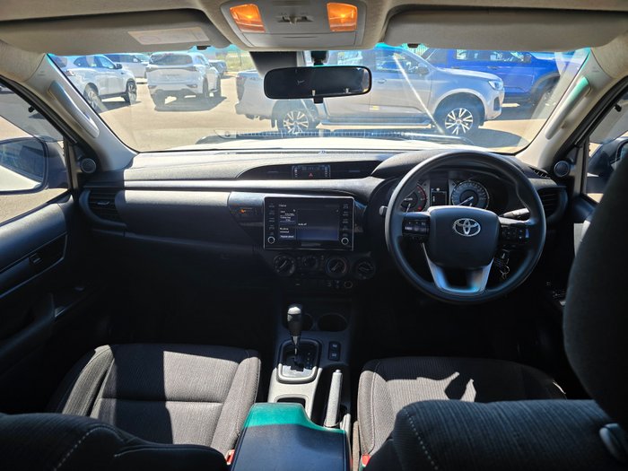 2021 Toyota Hilux SR White