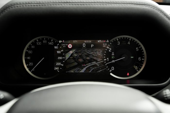 2023 Land Rover Defender 110 P300