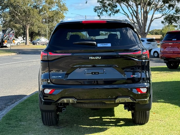 2026 Isuzu MU-X X-TERRAIN