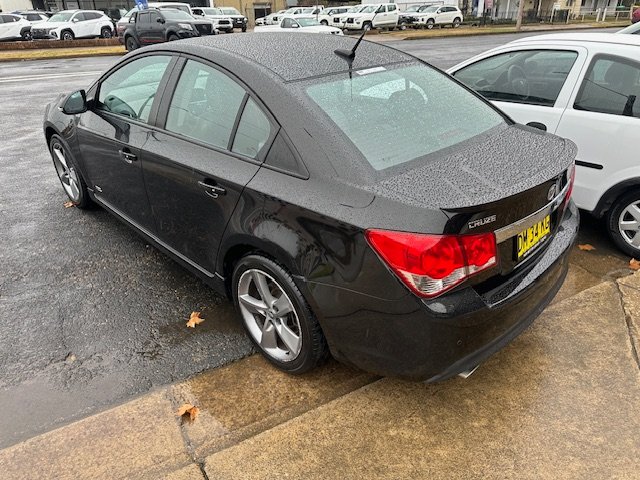 2016 HOLDEN CRUZE SRI
