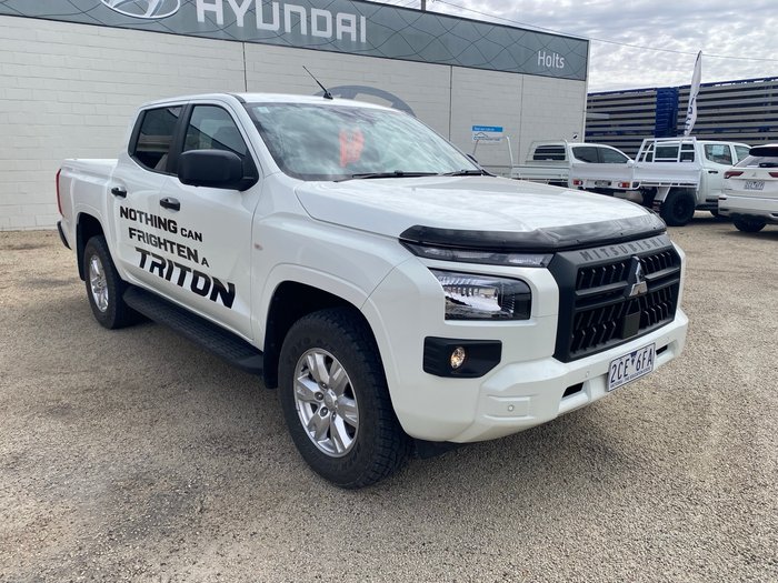 2024 MITSUBISHI Triton GLX+