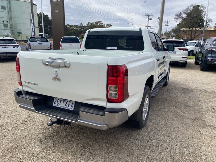 2024 MITSUBISHI Triton GLX+