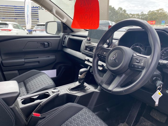 2024 MITSUBISHI Triton GLX+