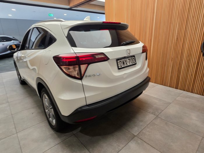 2018 HONDA HR-V VTi-S