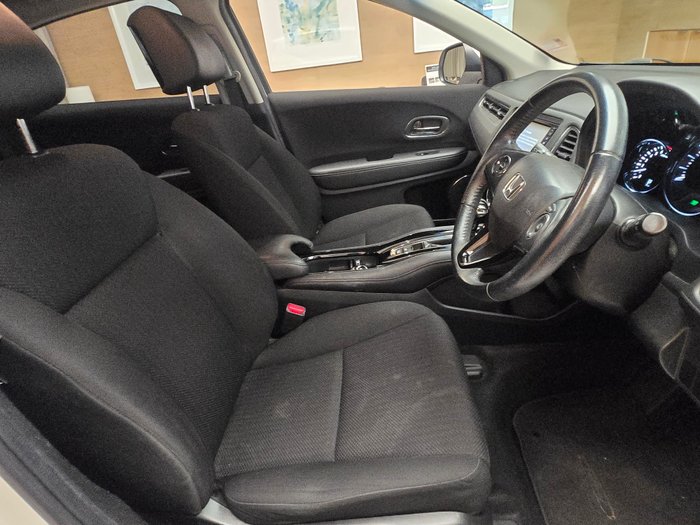 2018 HONDA HR-V VTi-S