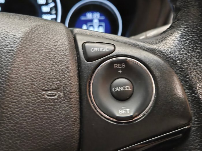 2018 HONDA HR-V VTi-S