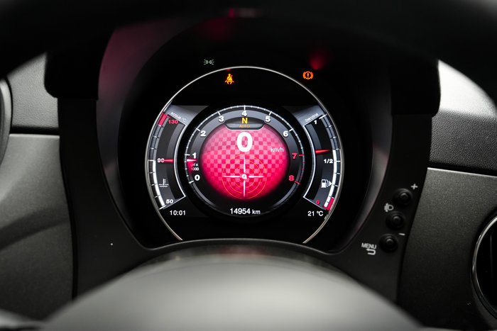 2022 Abarth 695 Competizione