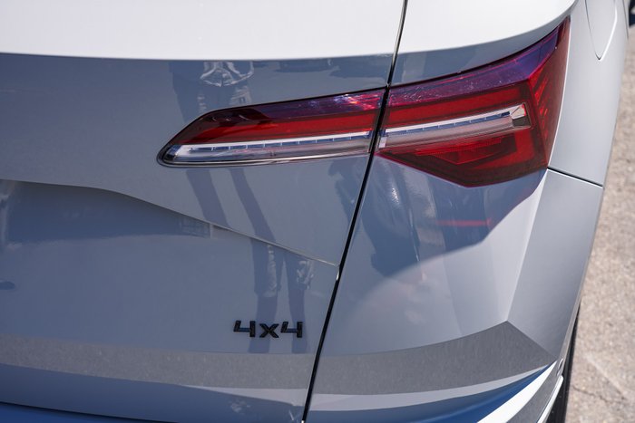 2025 SKODA Karoq 140TSI Sportline