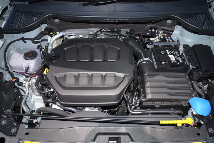 2025 SKODA Karoq 140TSI Sportline