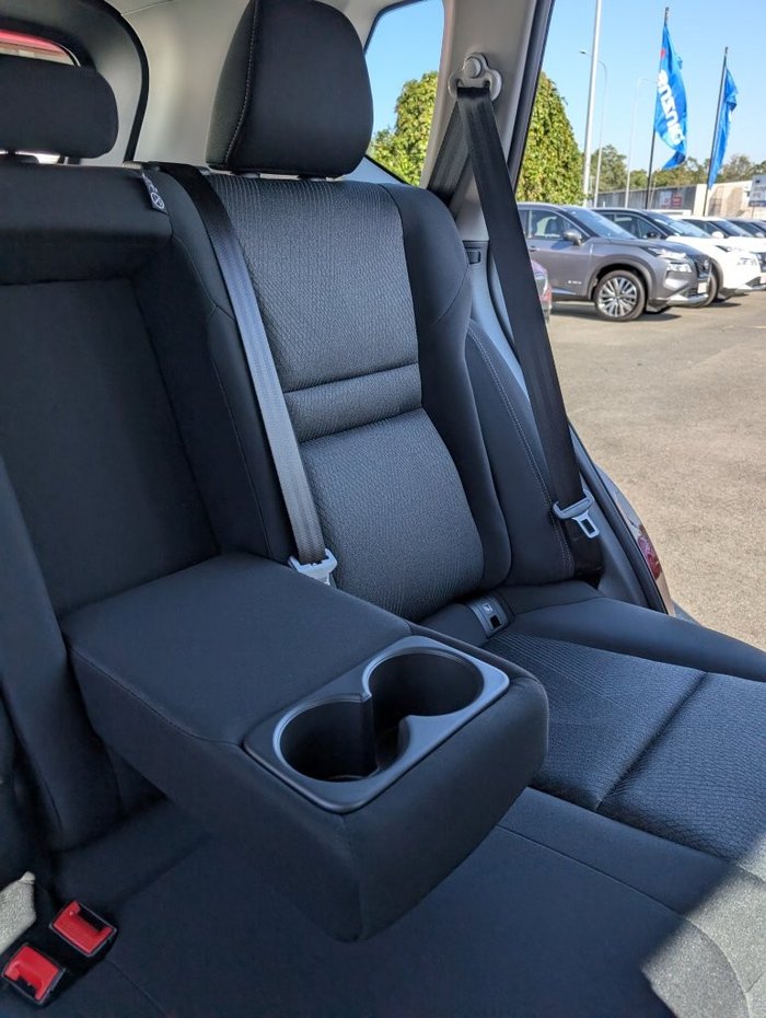 2026 NISSAN X-TRAIL ST