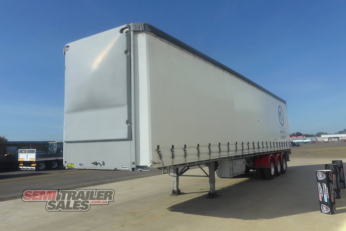 2008 Vawdrey 22 Pallet Curtainsider