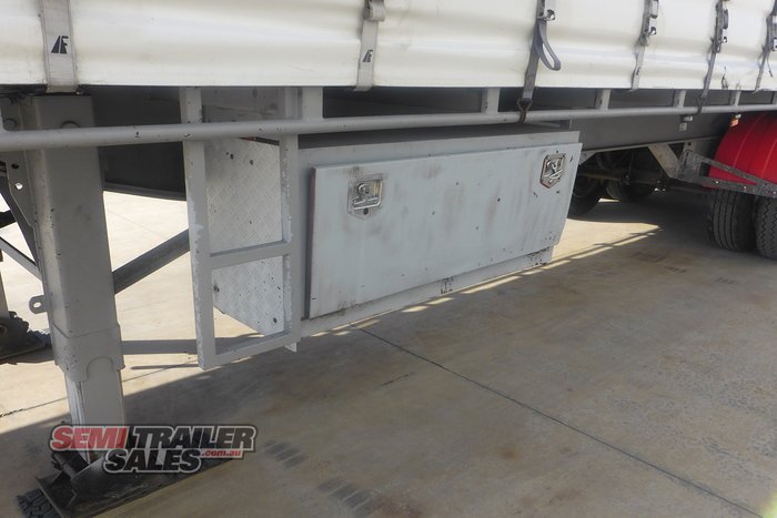 2008 Vawdrey 22 Pallet Curtainsider