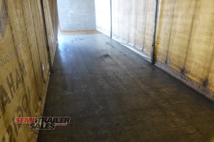 2008 Vawdrey 22 Pallet Curtainsider