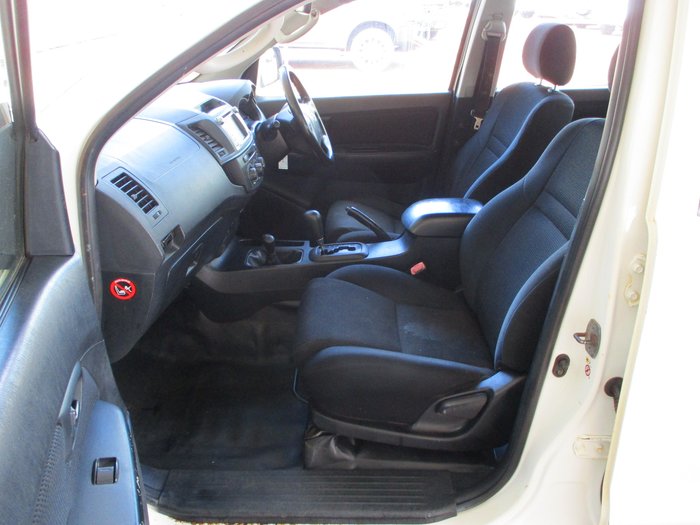 2014 Toyota Hilux SR KUN26R MY14 White
