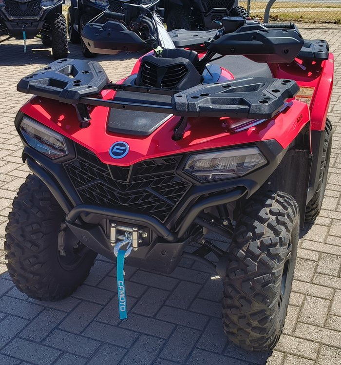 2023 CFMOTO Cforce 520 EPS Red