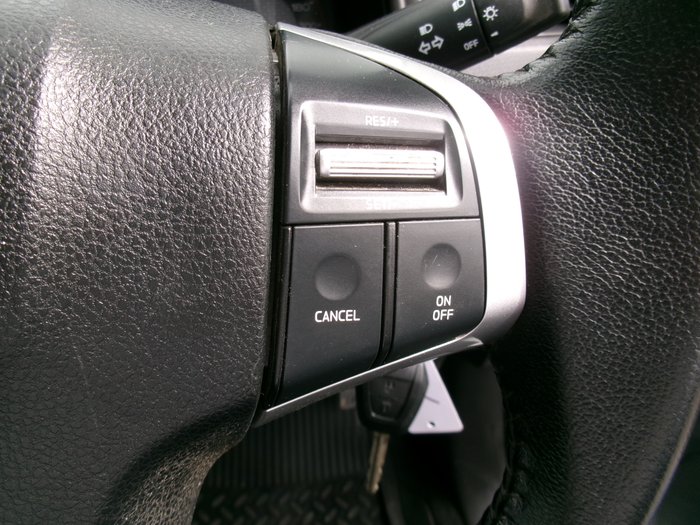 2019 ISUZU D-MAX SX (4x4)