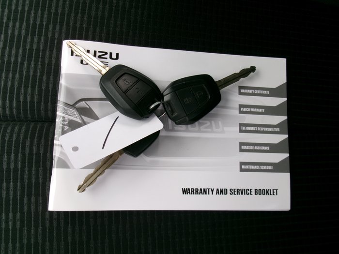 2019 ISUZU D-MAX SX (4x4)