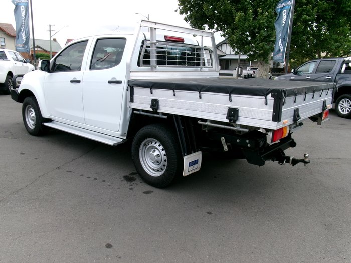 2019 ISUZU D-MAX SX (4x4)