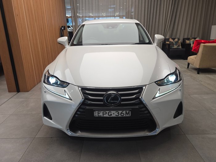 2018 Lexus IS300 Luxury 2.0L Turbo Automatic Sedan