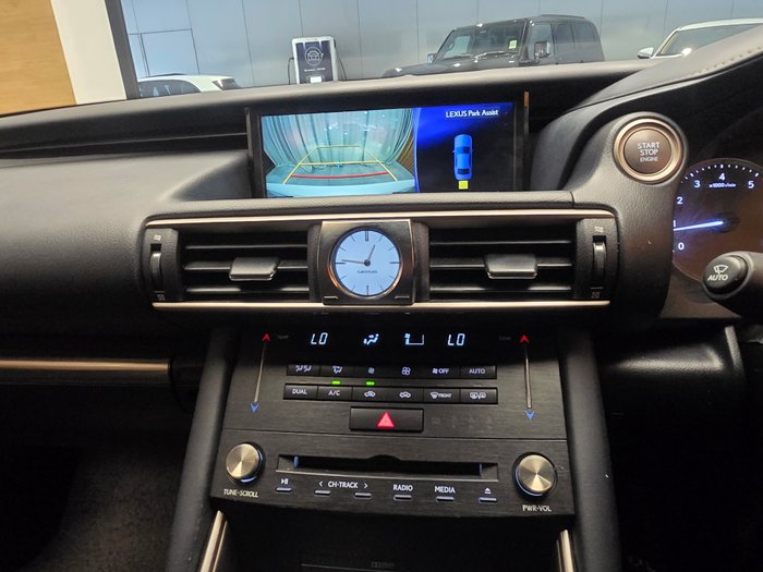 2018 Lexus IS300 Luxury 2.0L Turbo Automatic Sedan