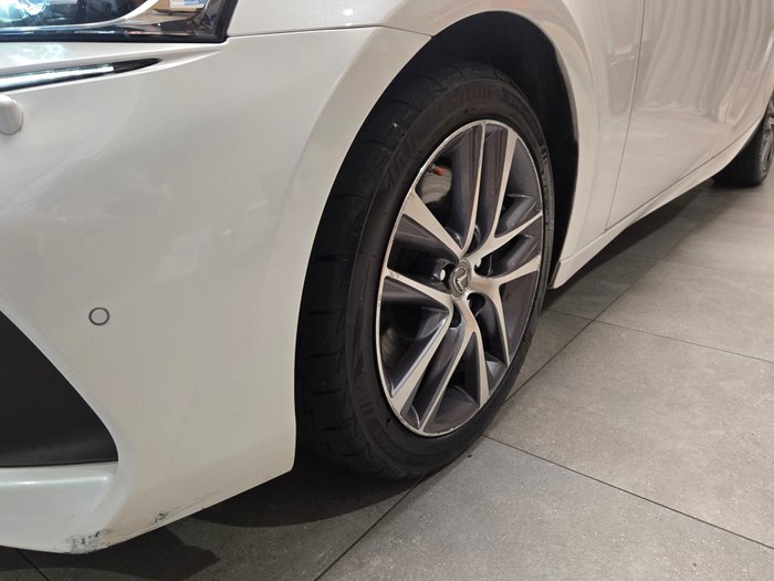 2018 Lexus IS300 Luxury 2.0L Turbo Automatic Sedan
