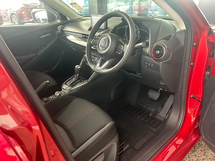 2025 Mazda 2 G15 Evolve